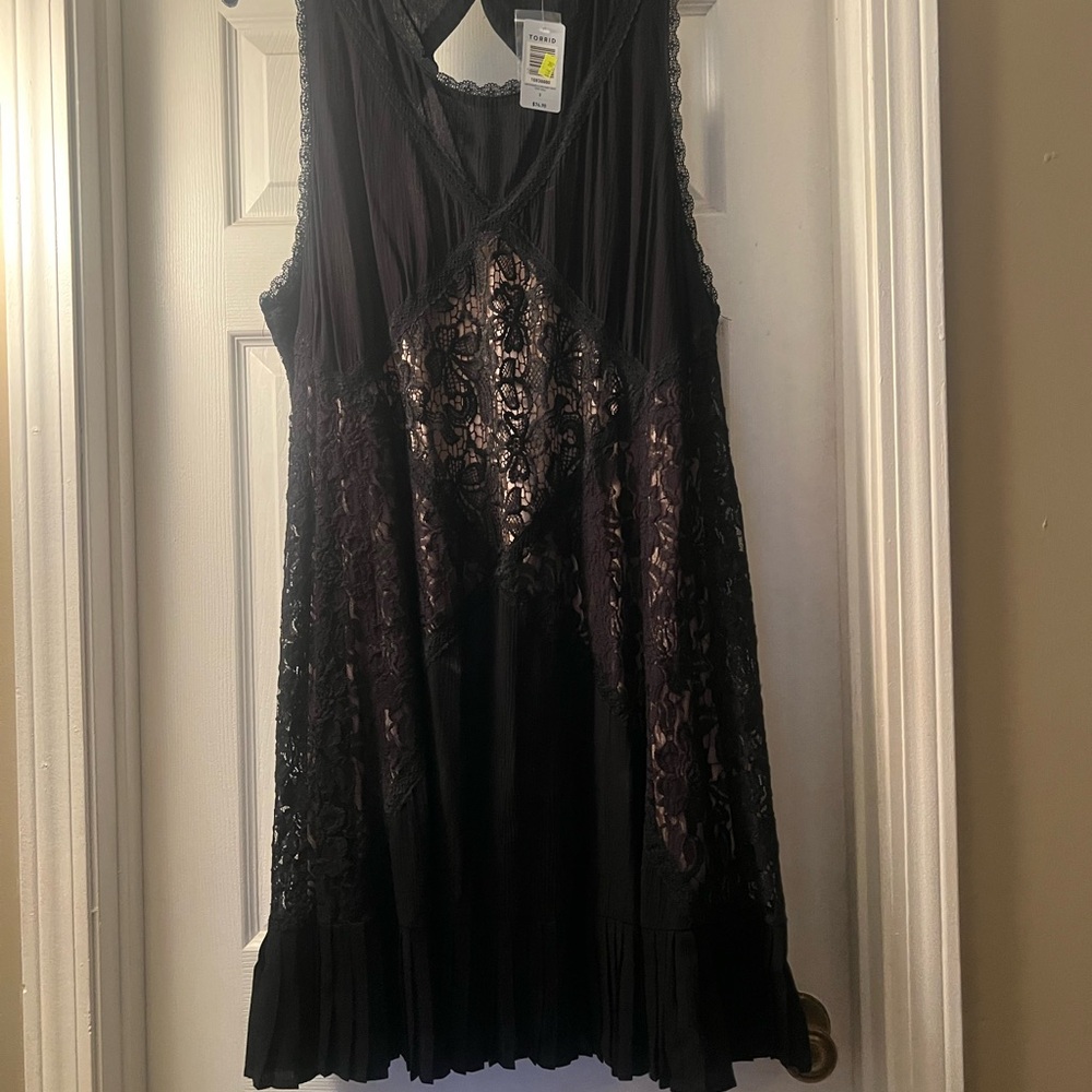 NWT Torrid Black Lace Sleeveless Dress size 3
